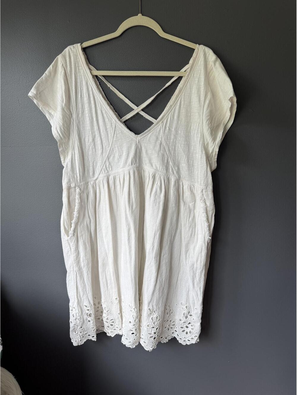 Daily Practice White Eyelet Hem Cross-Back Short Sleeve Dress